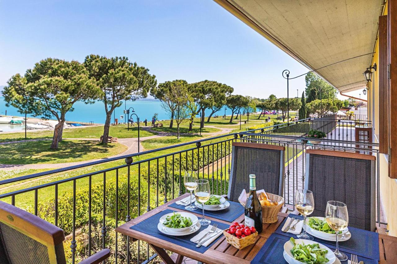 I Mosaici Apartments By Wonderful Italy Sirmione Dış mekan fotoğraf