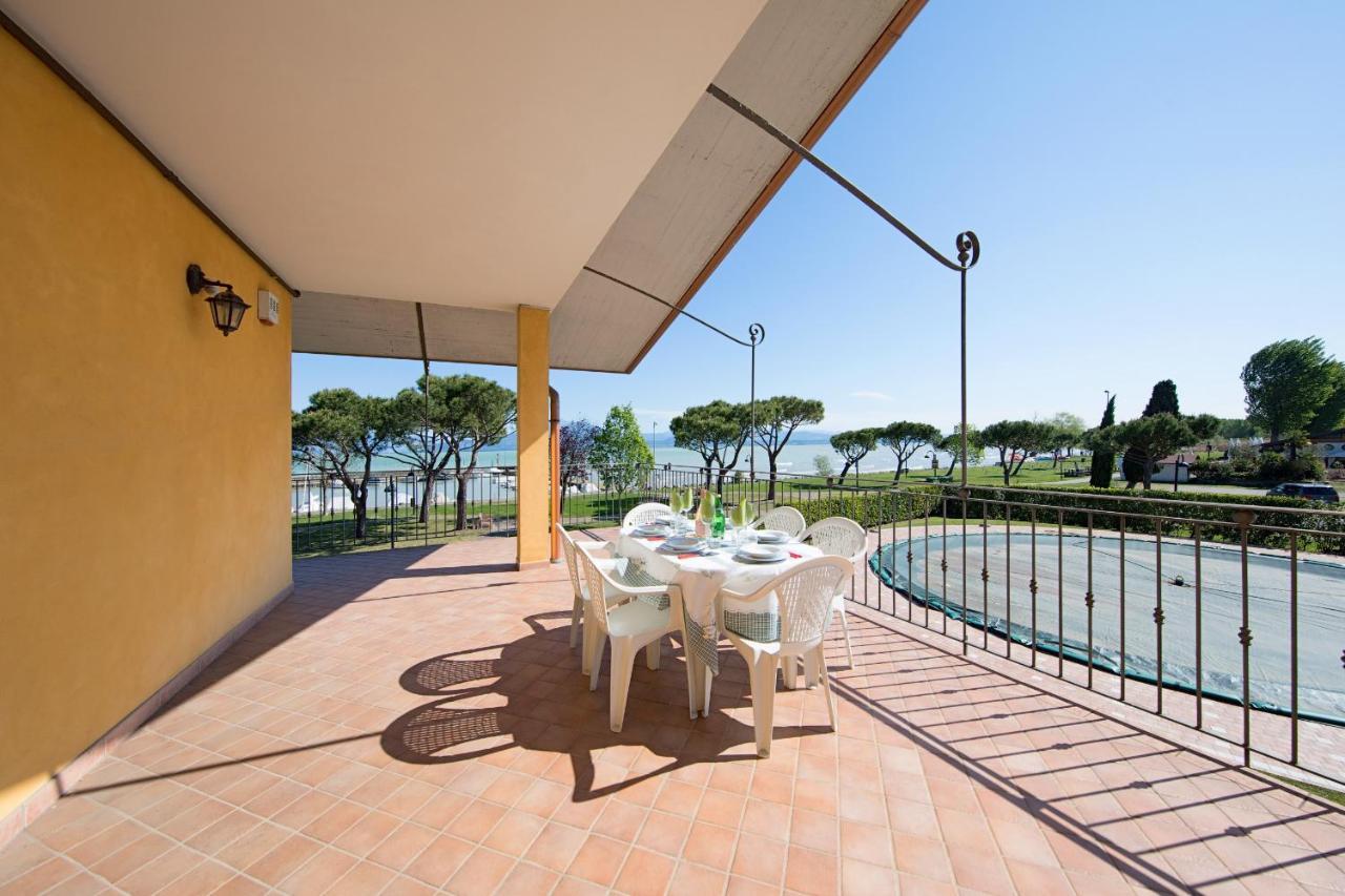 I Mosaici Apartments By Wonderful Italy Sirmione Dış mekan fotoğraf
