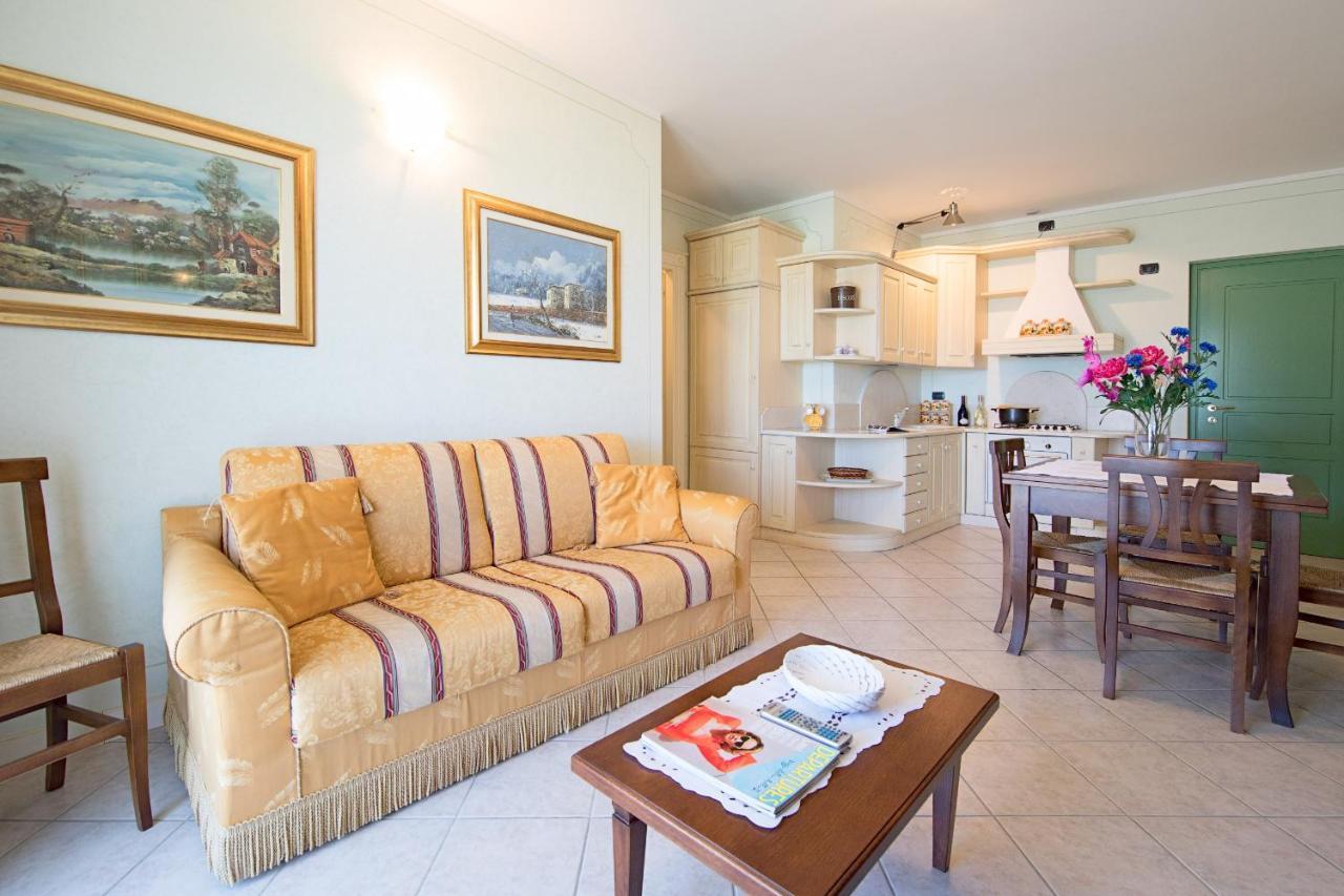 I Mosaici Apartments By Wonderful Italy Sirmione Dış mekan fotoğraf