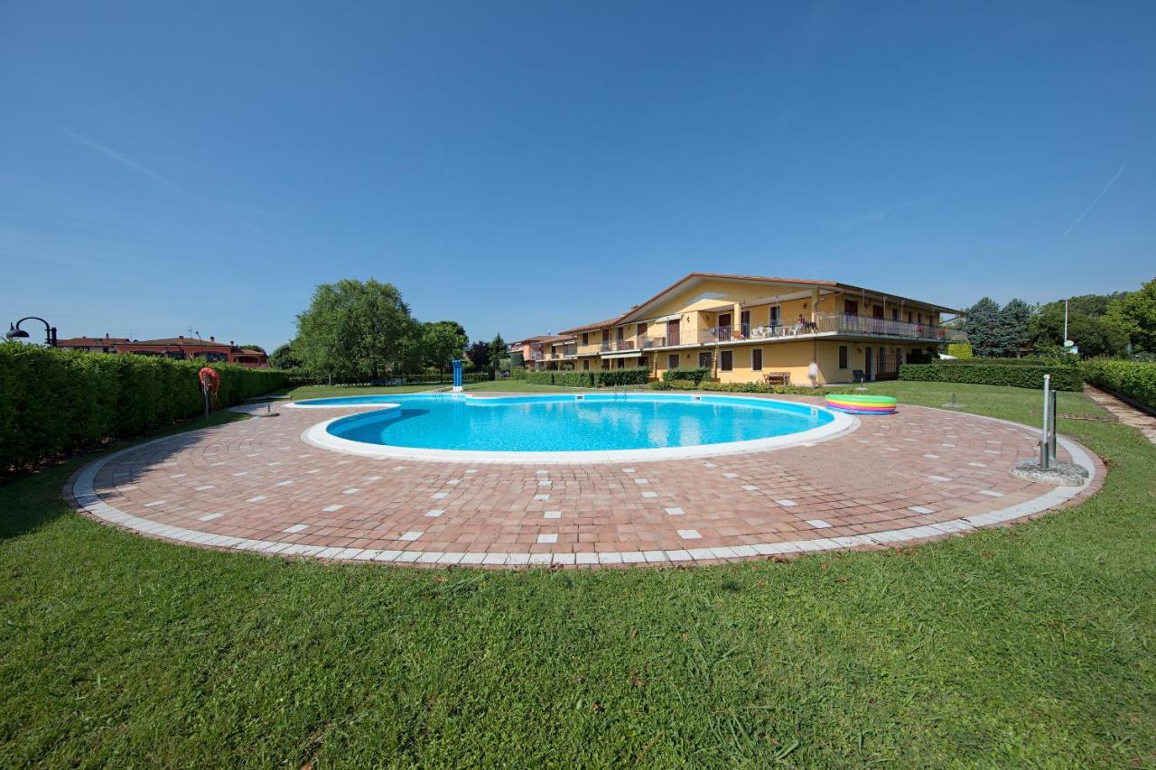 I Mosaici Apartments By Wonderful Italy Sirmione Dış mekan fotoğraf